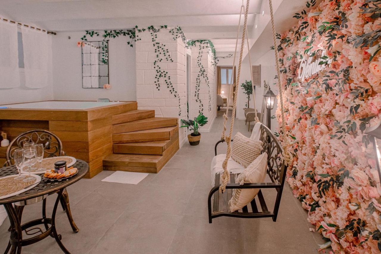 Apartment Romantique Avec Jacuzzi - Hypercentre, Comedie *